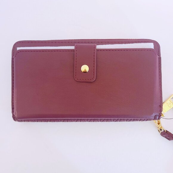 Badgley Mischka Quilted Wristlet Wallet – Merlot Burgundy - Picture 3 of 9